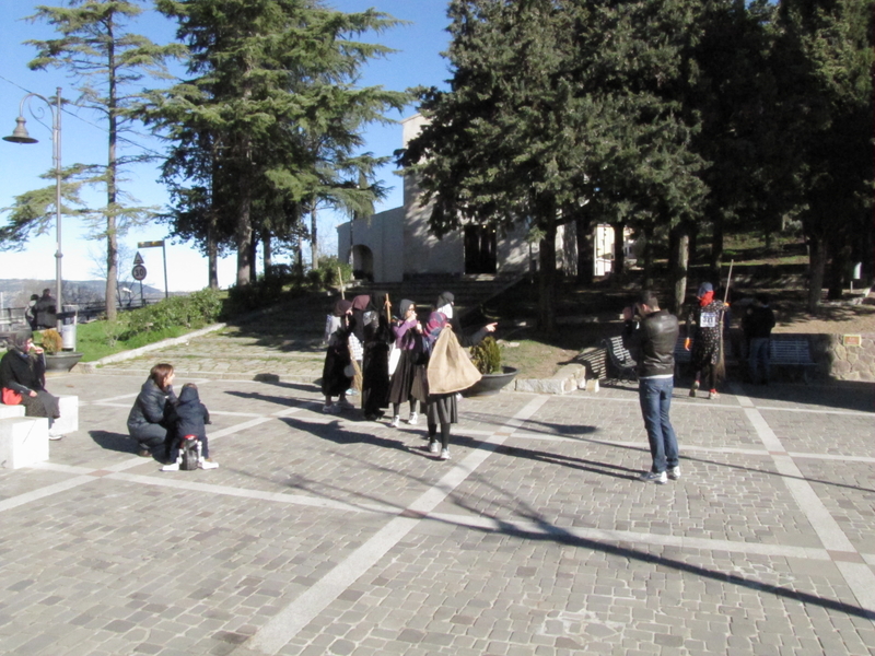 Clicca per vedere l'immagine alla massima grandezza